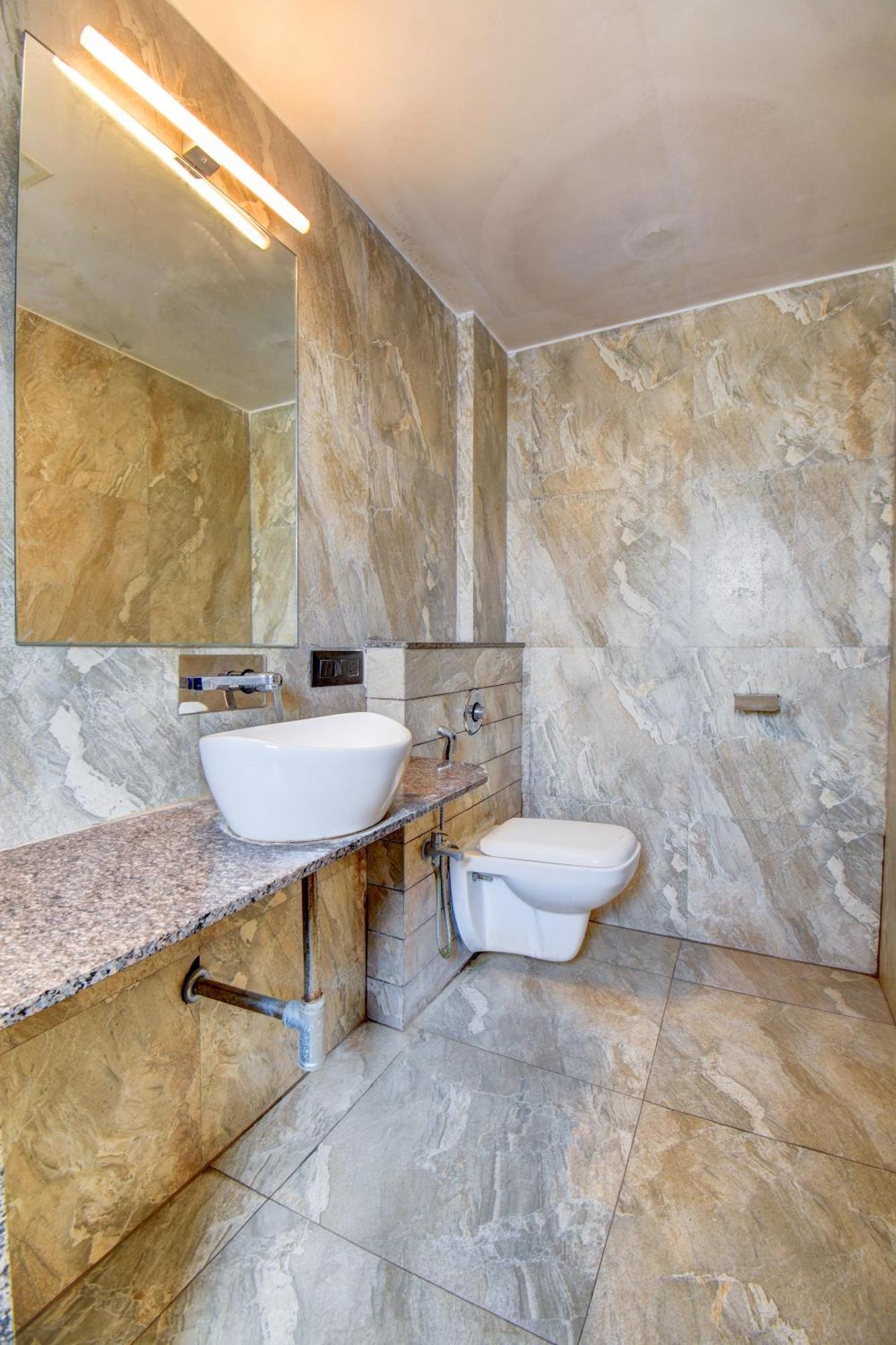 Hotel Deepali Executive Аурангабад Екстериор снимка